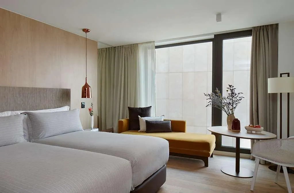 Hotel Me Barcelona 5*,  Spanien